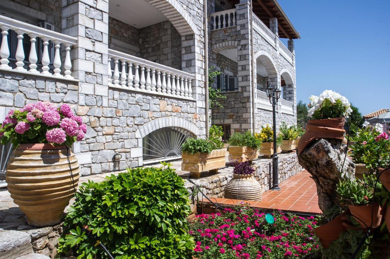Amalia Apartments Stoupa Bagian luar foto